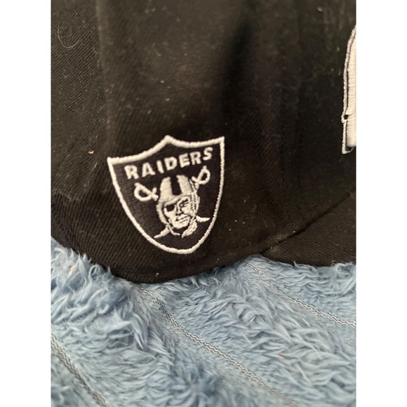 New Era Oakland Raiders NFL 59FIFTY Fitted Hat Black White Size 7 3/8 - Picture 4 of 7